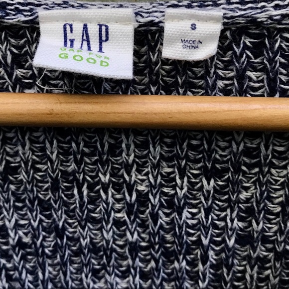 GAP oversized blue & white ribbed knit sweater - Picture 6 of 7